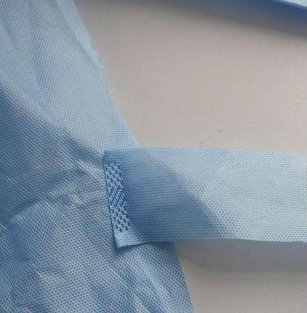 Het niet absorberende Beschikbare Ziekenhuis schrobt Laboratoriumtoga met Gebreid Manchet